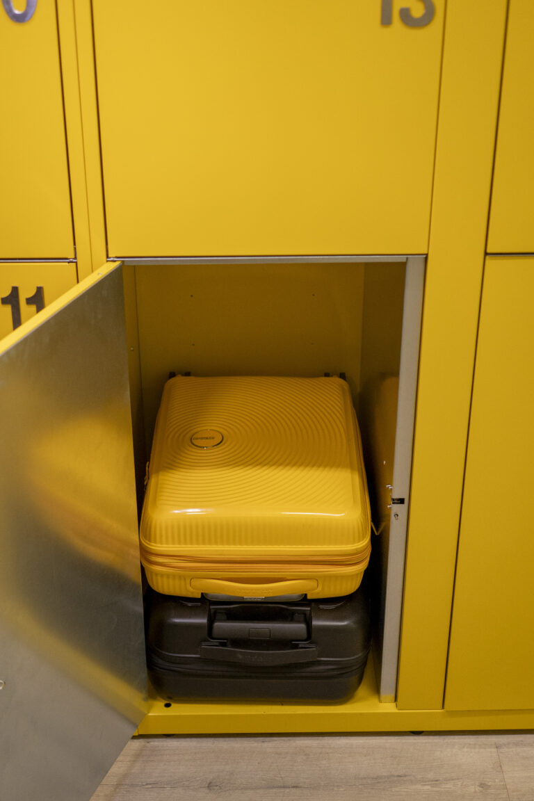 costa-locker10